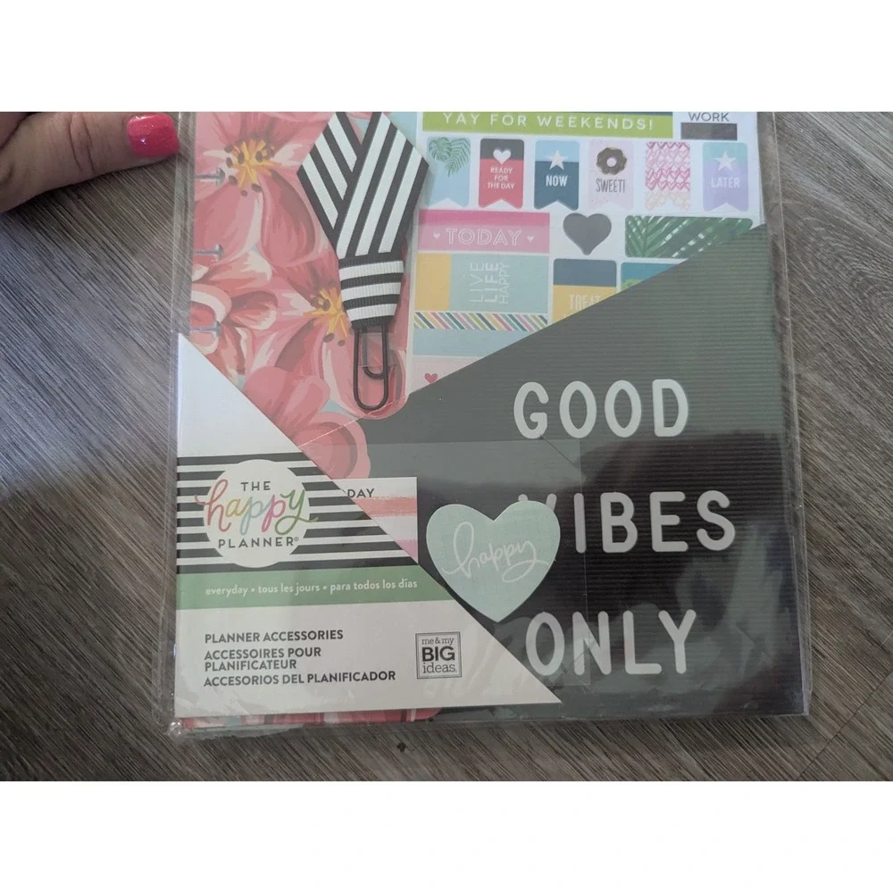 Happy‎ Planner Accessories 99 Pieces Stickers Folder Sticky Notes Paper Clip